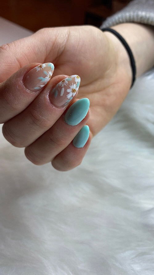 Beauty Bar SHA nails services