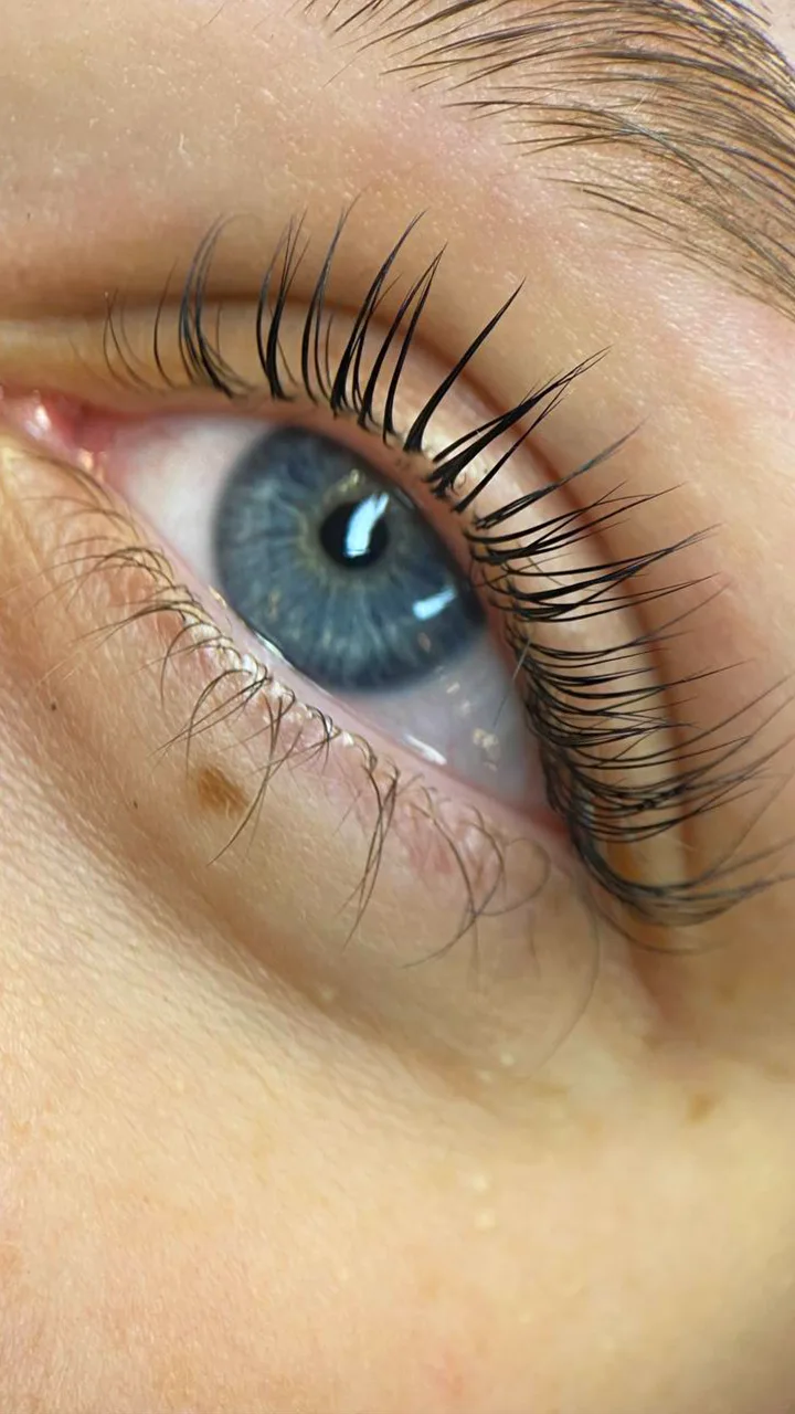 Beauty Bar SHA nails services