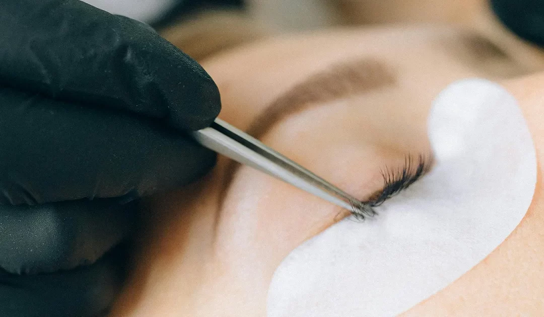 Lash Lifting: Der Weg zu deinen ersten perfekten Wimpern